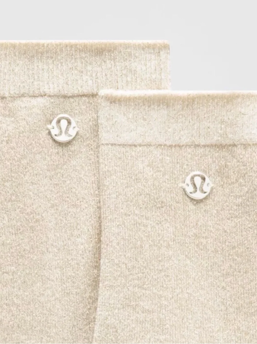 🆕 LULULEMON Glitter Quarter Socks Light Ivory NWT Size M